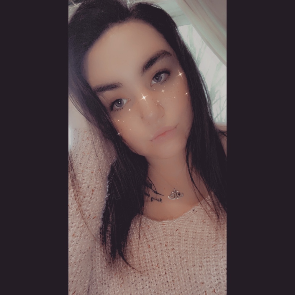 Meet your Posher, Brianna